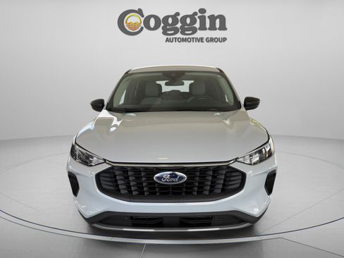 Certified 2025 Ford Escape Active w/ Tech Pack #1 image 8