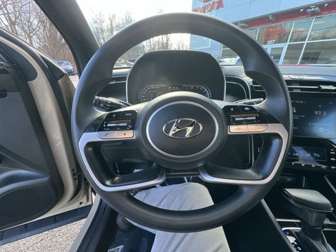 Used 2024 Hyundai Santa Cruz SEL image 16