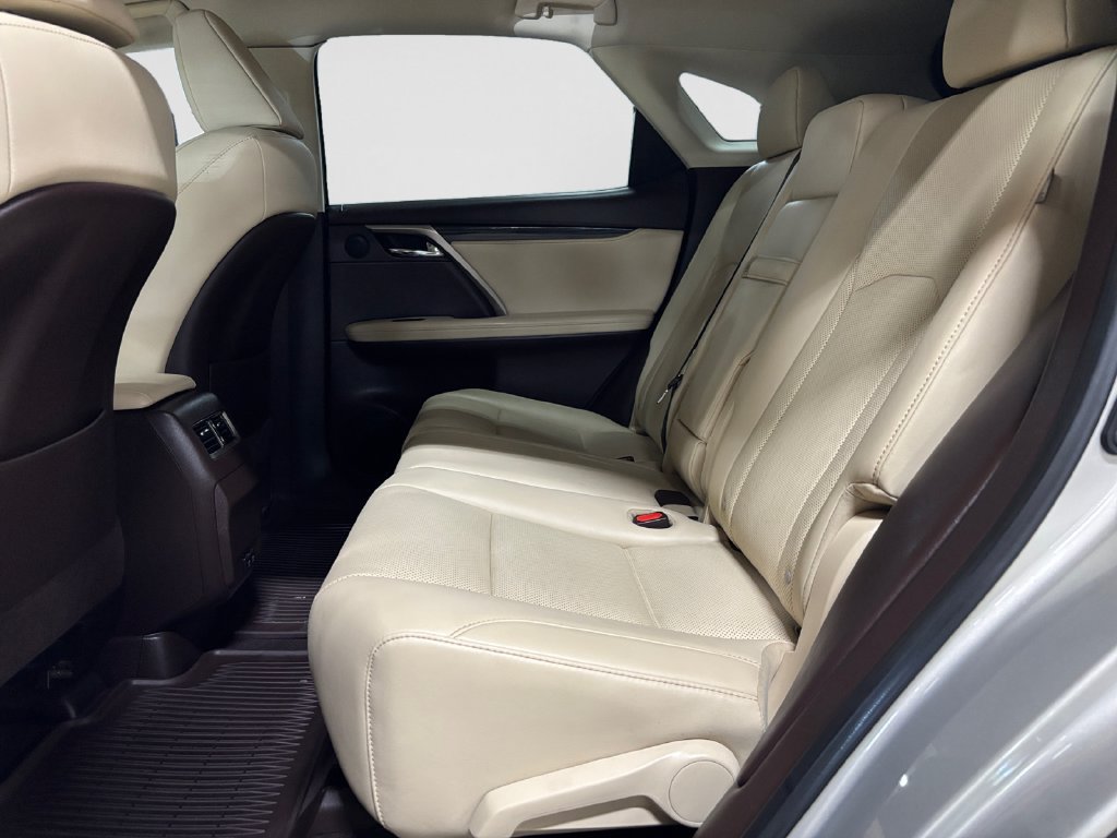 Used 2020 Lexus RX 350 FWD w/ Accessory Package image 38