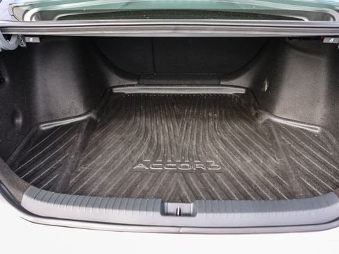 Certified 2024 Honda Accord EX image 28