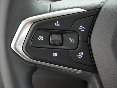 New 2026 Chevrolet Trax LT w/ Driver Confidence Package FWD image 19