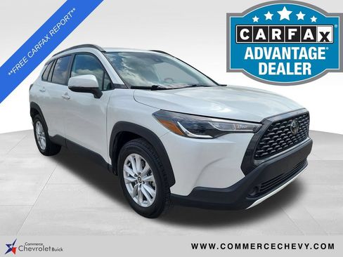 Used 2022 Toyota Corolla Cross LE FWD image 1