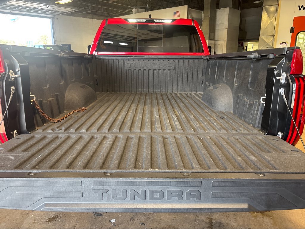 Used 2022 Toyota Tundra SR5 w/ SR5 Convenience Package AWD/4WD image 13