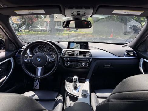 Used 2018 BMW 340i xDrive Sedan AWD/4WD image 14