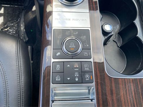 Used 2016 Land Rover Range Rover Supercharged AWD/4WD image 21