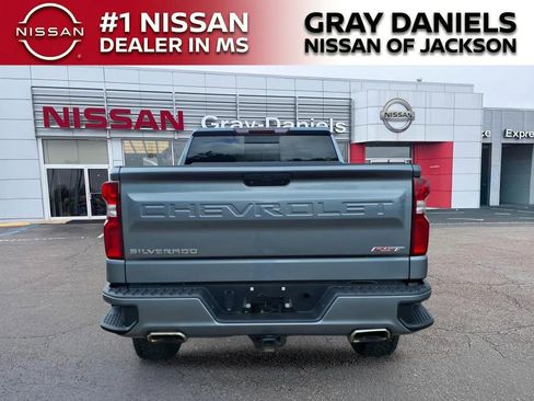 Used 2020 Chevrolet Silverado 1500 RST AWD/4WD image 6