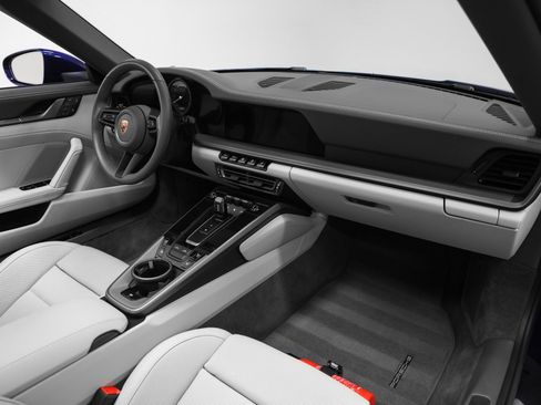 Used 2024 Porsche 911 Targa 4 image 31