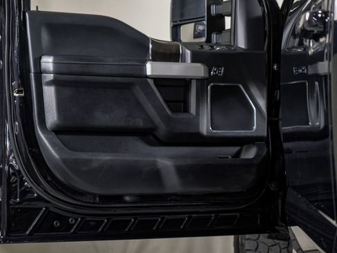 Used 2021 Ford F250 Lariat w/ Lariat Ultimate Package image 32