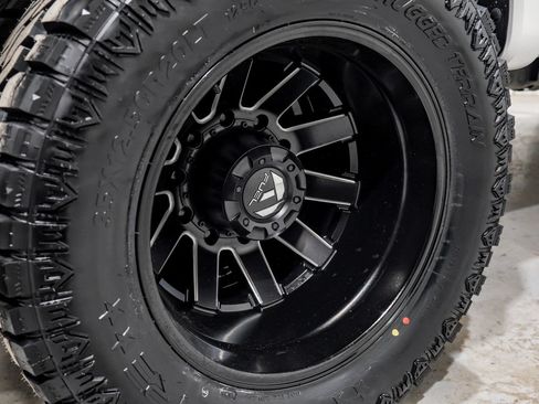 Used 2021 Ford F450 Platinum w/ FX4 Off-Road Package AWD/4WD image 54