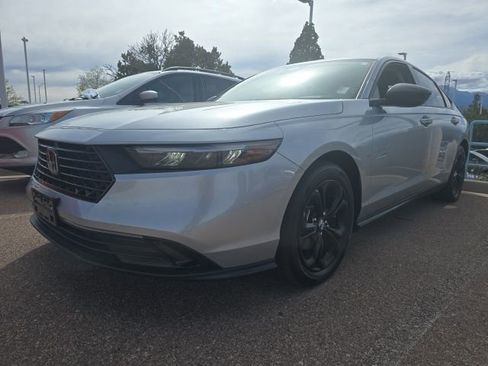 Used 2025 Honda Accord SE image 3