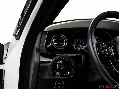 Used 2022 Rolls-Royce Ghost w/ Ghost Package image 28