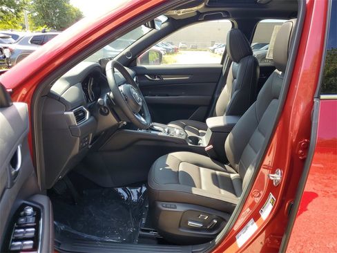 New 2025 MAZDA CX-5 Signature image 11