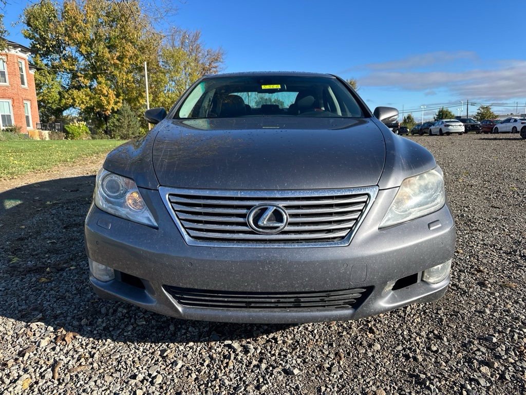 Used 2012 Lexus LS 460 AWD w/ Comfort Pkg image 2