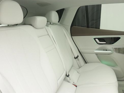 New 2026 Mercedes-Benz EQE 320+ SUV image 10