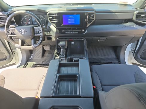 Used 2025 Toyota Tundra SR w/ SR Tow Package image 9