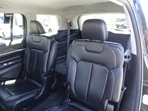 Used 2021 Jeep Grand Cherokee L Limited RWD image 20