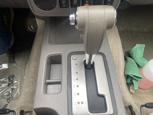 Used 2015 Nissan Frontier SV w/ SV Value Truck Package image 15