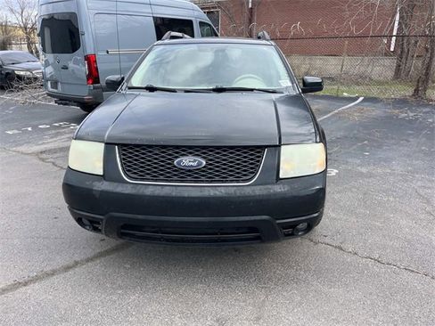 Used 2006 Ford Freestyle Limited image 8