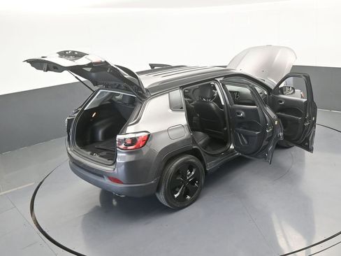 Used 2021 Jeep Compass Latitude image 61