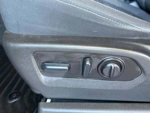 Certified 2022 GMC Sierra 1500 Elevation RWD image 12