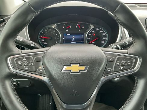 Used 2024 Chevrolet Equinox LT image 22