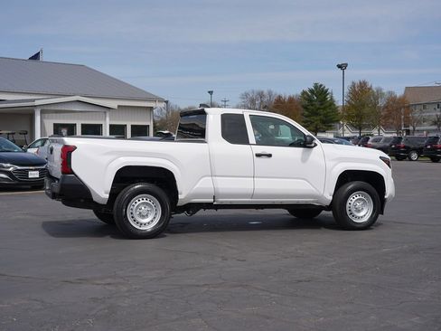 Used 2024 Toyota Tacoma SR RWD image 2
