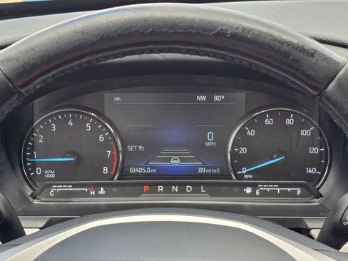 Used 2023 Ford Explorer XLT w/ Equipment Group 202A AWD/4WD image 30