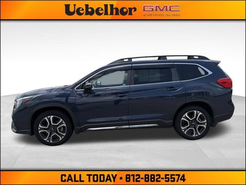 Used 2023 Subaru Ascent Limited AWD/4WD image 18