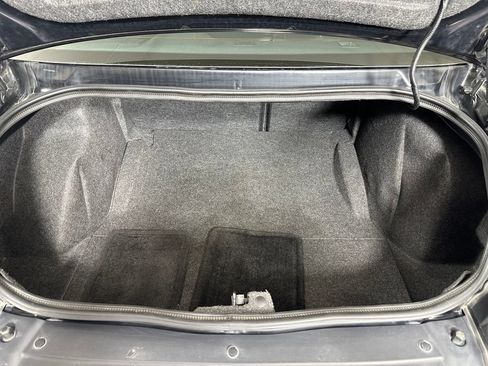 Used 2016 Dodge Challenger R/T Scat Pack w/ Leather Interior Group RWD image 6