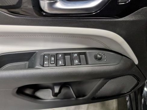 Used 2024 Jeep Compass Limited w/ Elite Group AWD/4WD image 13