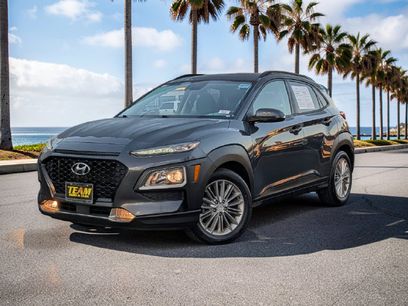 Used 2018 Hyundai Kona SEL w/ SEL Tech Package 02