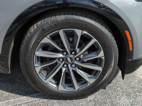 Used 2024 Cadillac Lyriq Sport image 9