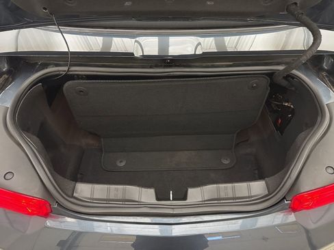Used 2022 Chevrolet Camaro LT RWD image 9