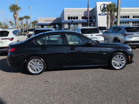 Used 2023 BMW 330e xDrive w/ Driving Assistance Package image 9