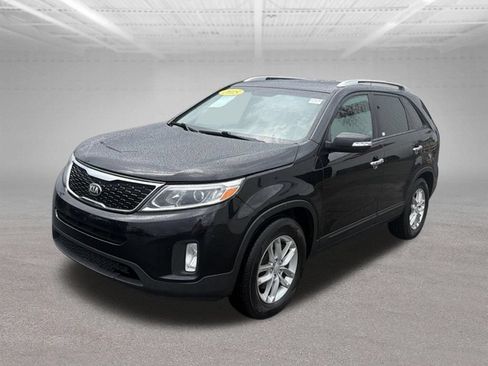 Used 2015 Kia Sorento LX FWD image 3