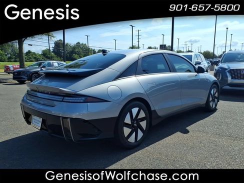 Certified 2024 Hyundai Ioniq 6 SE RWD image 5