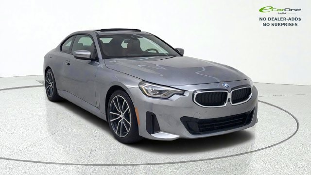 Used 2025 BMW 230i Coupe RWD image 1