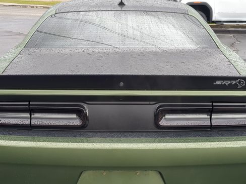 Used 2018 Dodge Challenger SRT Hellcat image 13