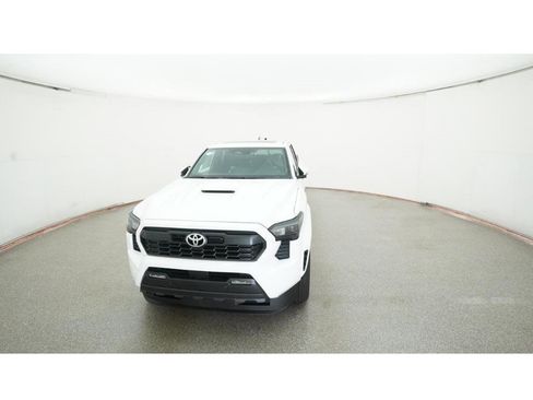 New 2025 Toyota Tacoma TRD Sport image 15