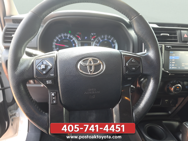 Used 2017 Toyota 4Runner TRD Off-Road Premium AWD/4WD image 16