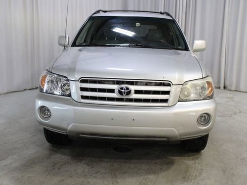 Used 2005 Toyota Highlander V6 AWD/4WD image 25