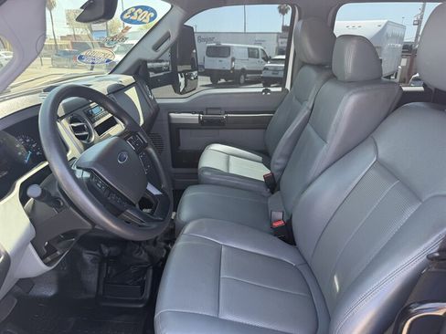 Used 2023 Ford F650 2WD Crew Cab Super Duty image 14