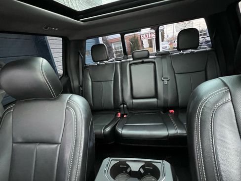 Used 2018 Ford F150 Lariat w/ Equipment Group 502A Luxury image 23