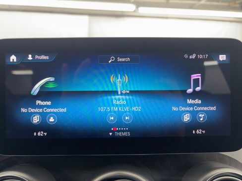 Used 2021 Mercedes-Benz GLC 300 GLC 300 image 24