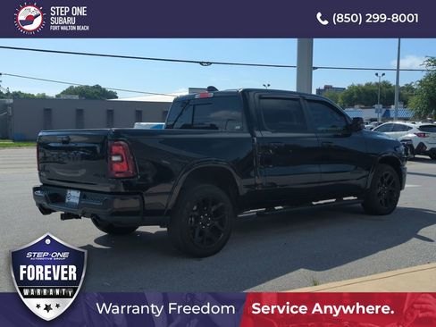 Used 2025 RAM 1500 Laramie w/ Night Edition AWD/4WD image 7