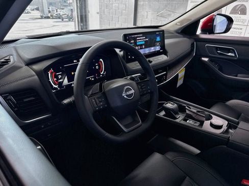 New 2026 Nissan Rogue Platinum w/ Platinum Premium Package AWD/4WD image 9