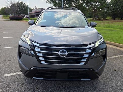 New 2026 Nissan Rogue Platinum AWD/4WD image 2