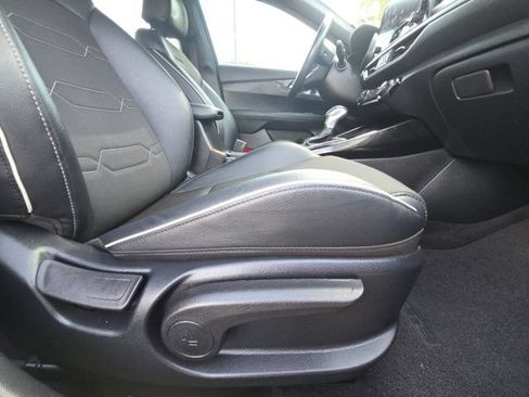 Used 2024 Kia Forte GT-Line FWD image 16