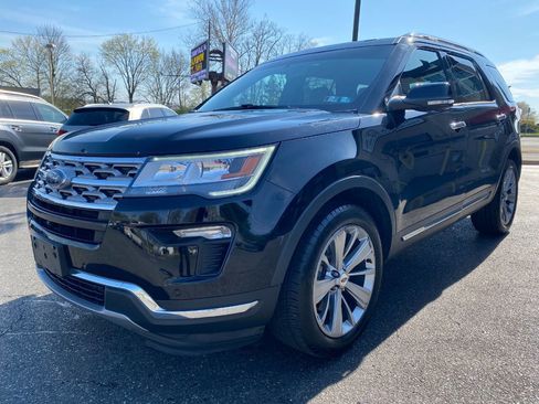 Used 2018 Ford Explorer Limited image 7