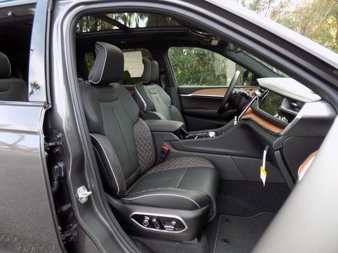 New 2025 Jeep Grand Cherokee L Summit image 28